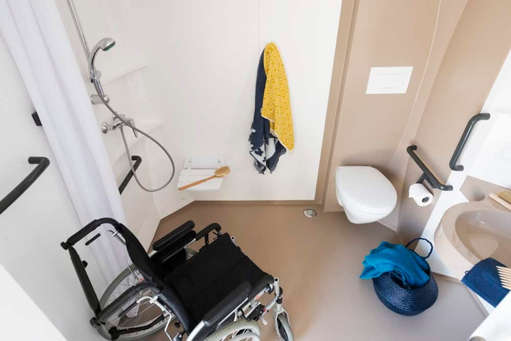 Rolstoeltoegankelijke 4-bloemen-cottage voor 4 personen op Camping Portland, foto 12 van 14