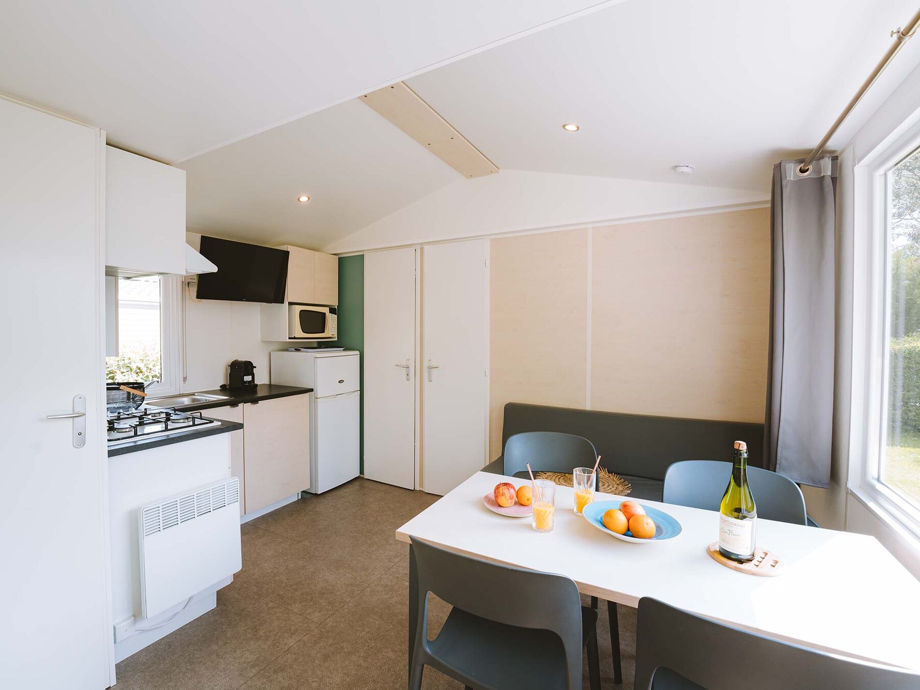 3-bloemen-cottage voor 4 personen op Camping Portland, foto 3 van 12