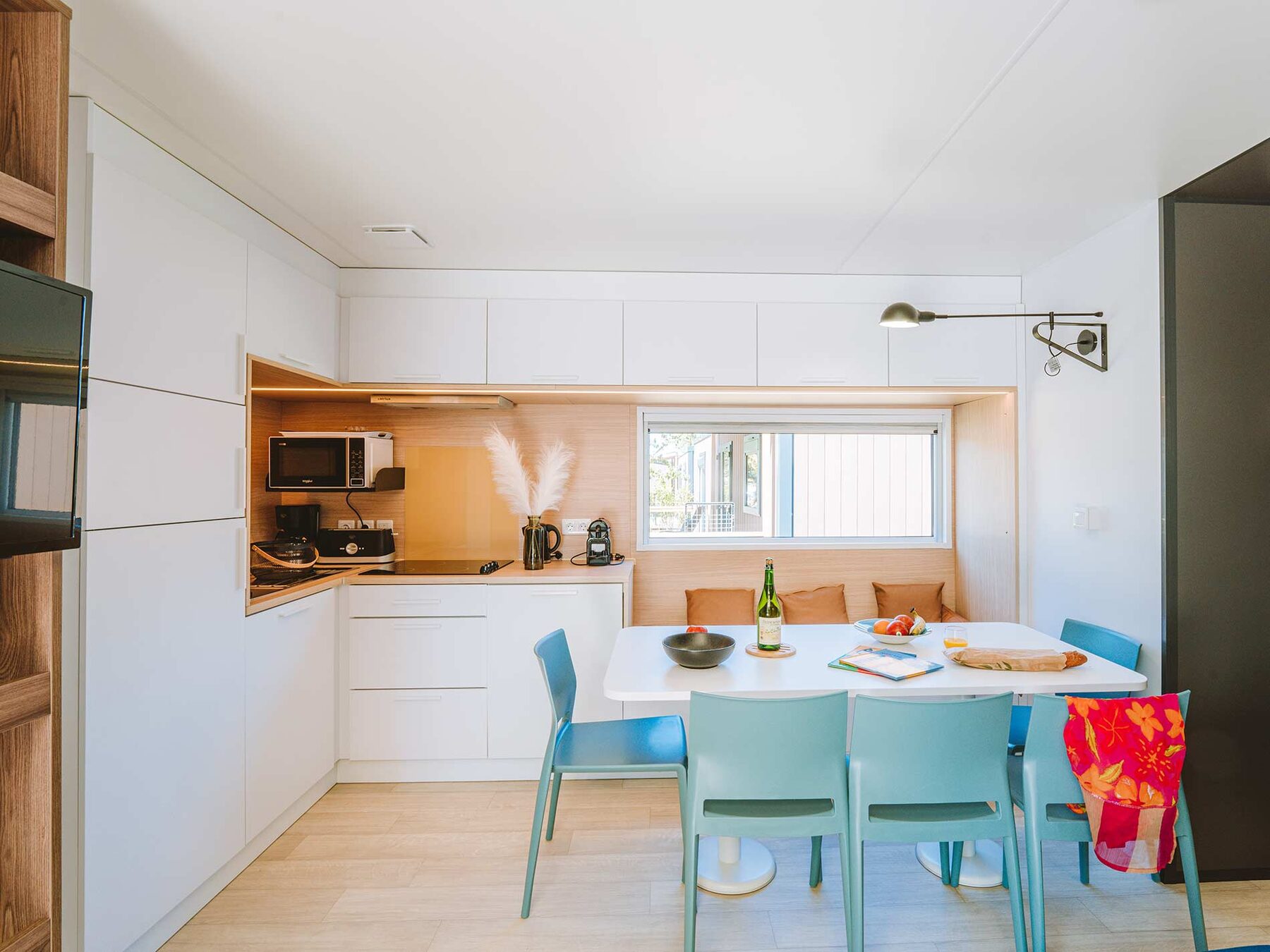 Premium-cottage voor 8 personen op Camping Portland, foto 3 van 14