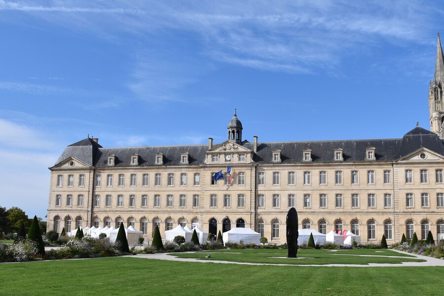 De Abbaye aux Hommes en de kerk Saint-Étienne in Caen