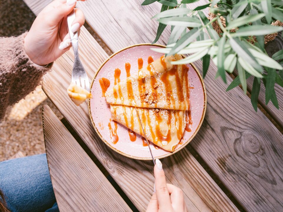 Een pannenkoek als vieruurtje, bar-restaurant van Camping Portland